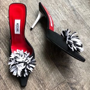 Moschino Slides